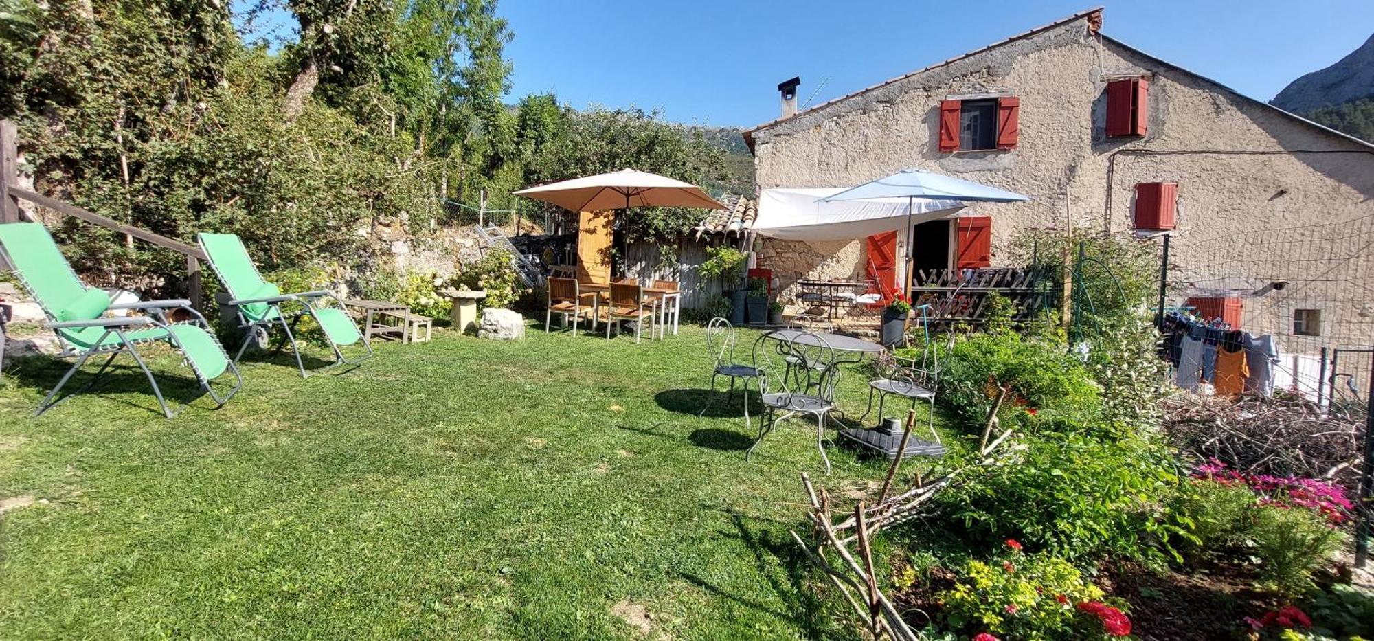 La Fischaumiere Bed & Breakfast Soleilhas Exterior foto